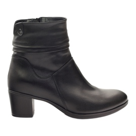 Gregors Botas de couro femininas isoladas com lã 614 preto