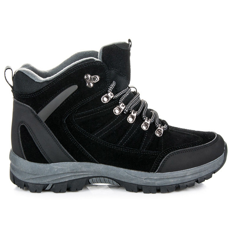 Trekking isolado preto