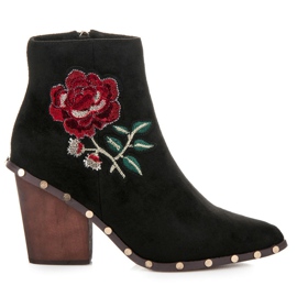 Vices Botas Com Flor Bordada preto Vices Botas Com Flor Bordada preto