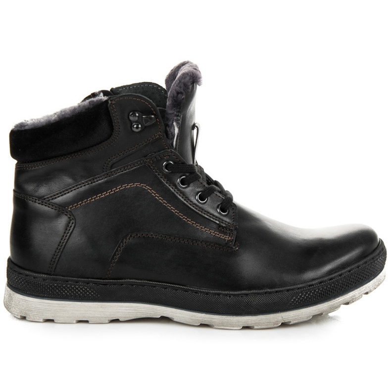 Lucca Calçado masculino isolado preto