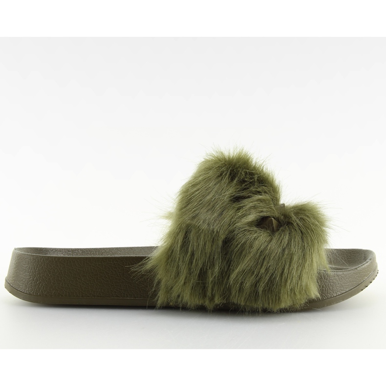 Chinelos verdes S37 verdes com pele