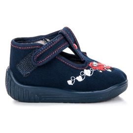 Reweks Sapatos azuis marinhos com um carro azul Reweks Sapatos azuis marinhos com um carro azul