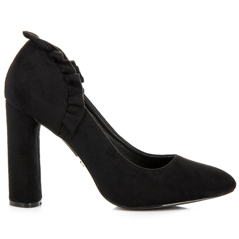 Seastar Bombas em um post com um babado preto Seastar Bombas em um post com um babado preto