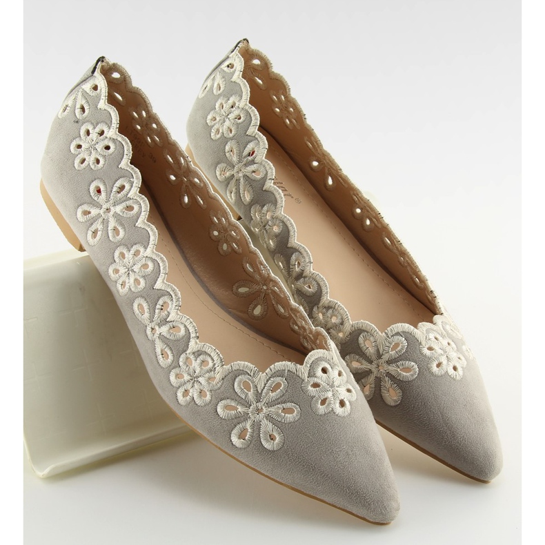 Cinza Bailarinas A céu aberto Lt99P Cinza