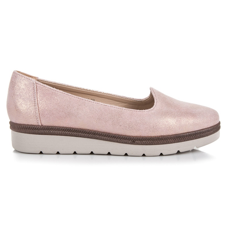 Vinceza Lordsy na plataforma rosa