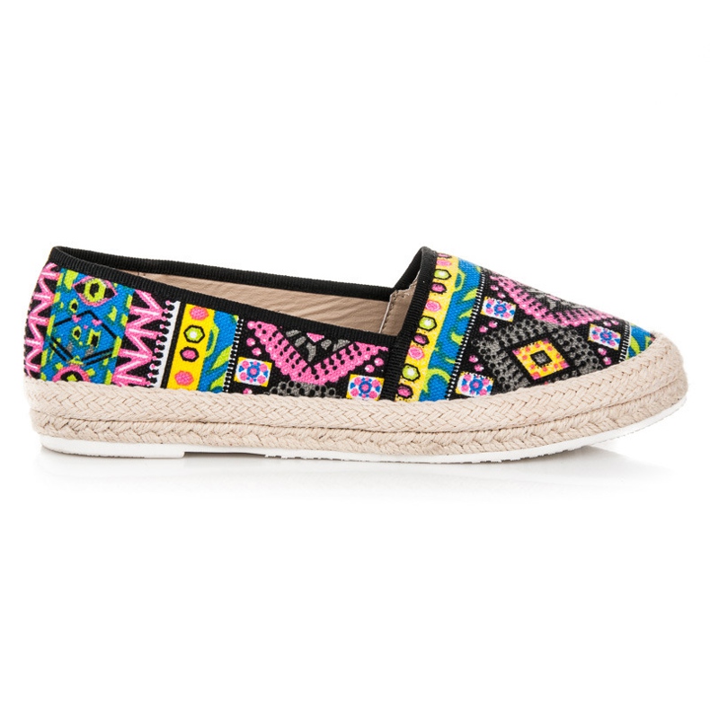 Alpargatas com padrão étnico multicolorido