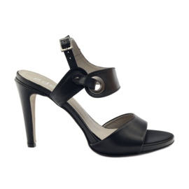 Sandálias de couro com salto Edeo 3208 preto Sandálias de couro com salto Edeo 3208 preto