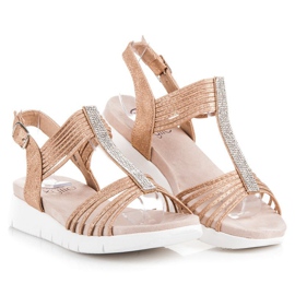 Kylie Sandálias com Cristais marrom