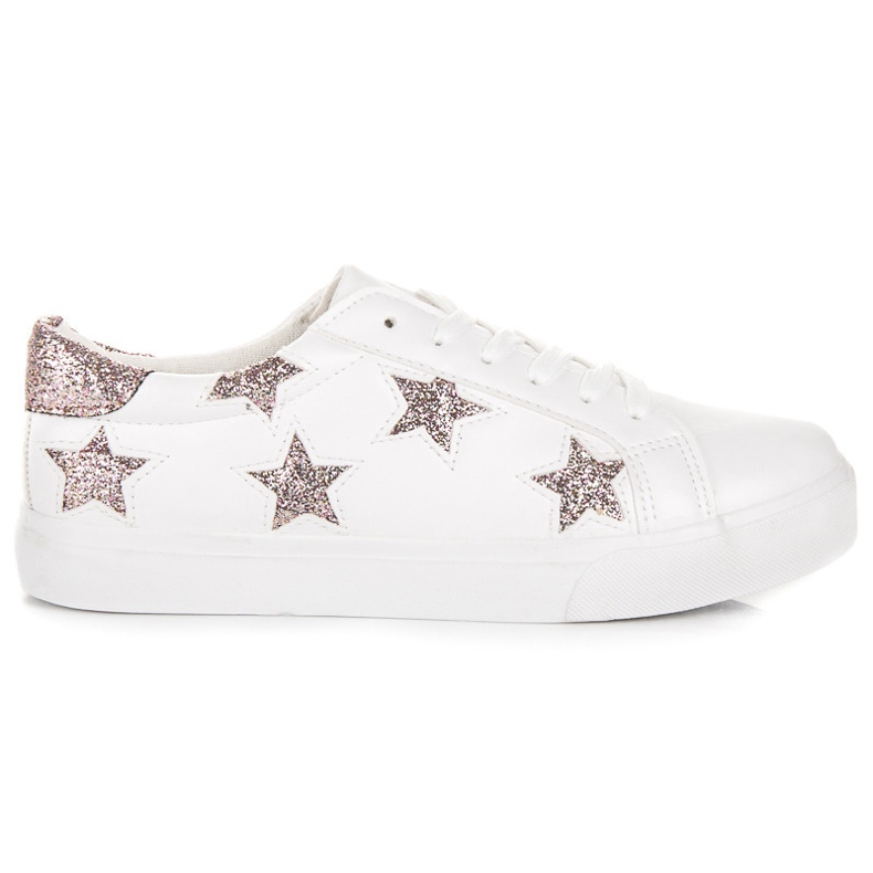 Tênis branco estiloso