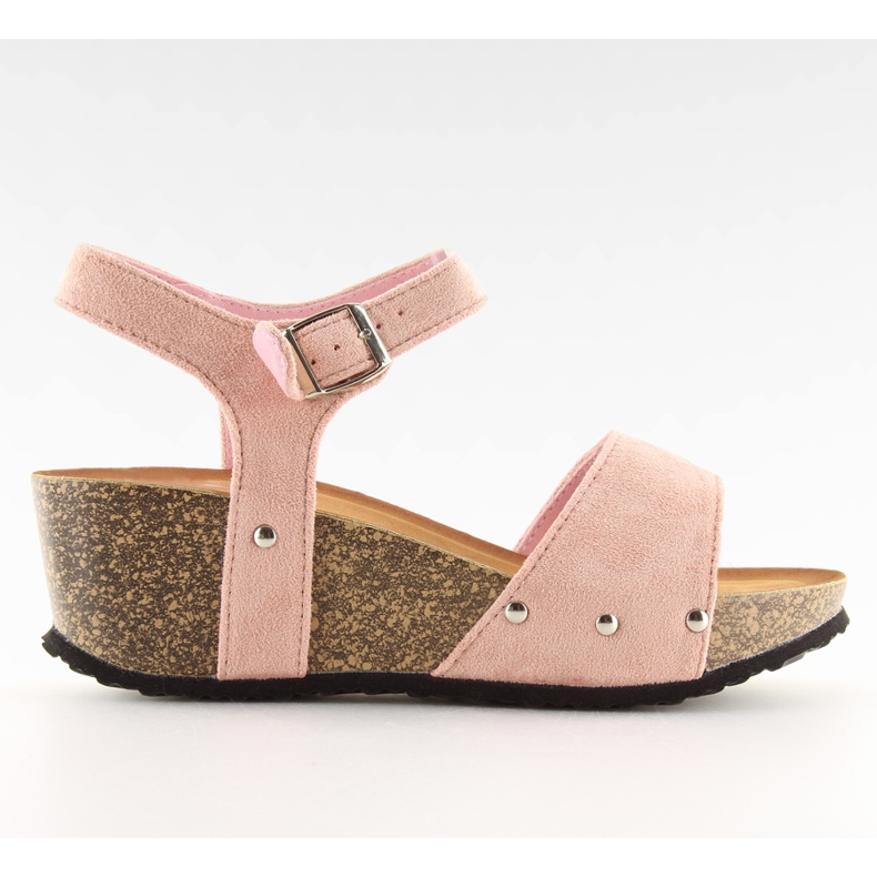 Sandálias cor de rosa na sola de cortiça