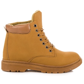 Caçadores de camelos marrom