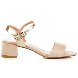 Sandália bege de salto alto VINCEZA Sandália bege de salto alto VINCEZA