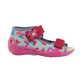 Sandália Befado 242p077 com aplicação em pele rosa cinza Sandália Befado 242p077 com aplicação em pele rosa cinza