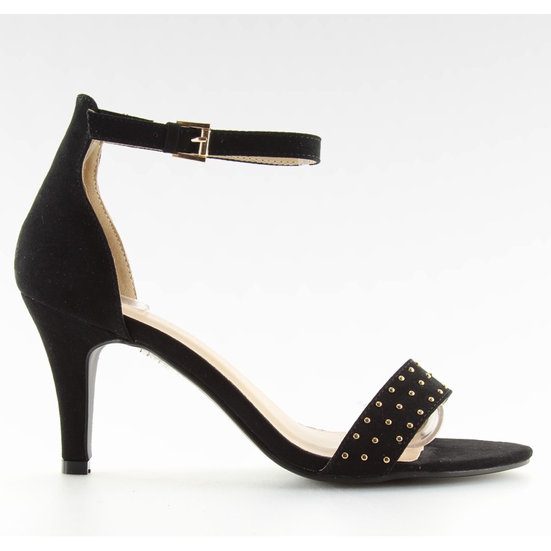 Sandálias em um salto confortável preto BL0764