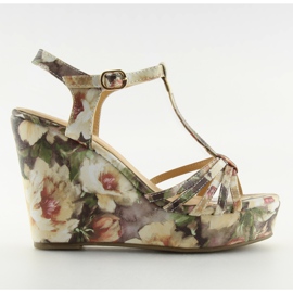 Sandálias de cunha YX-17 bege