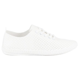 Tênis branco com um openwork Tênis branco com um openwork