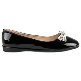 Ideal Shoes bailarinas lacadas a preto