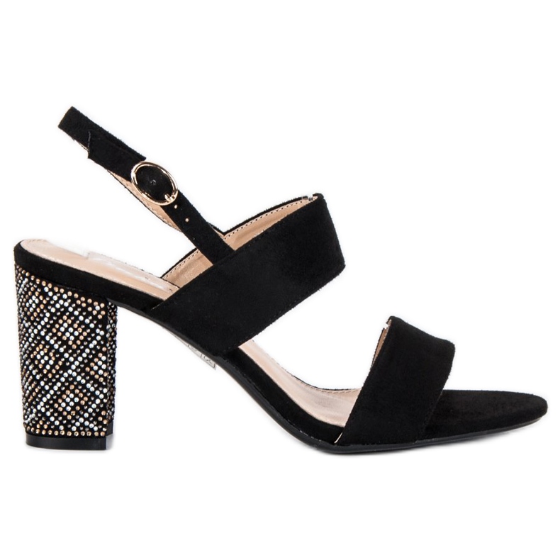 Sandálias elegantes com miçangas preto