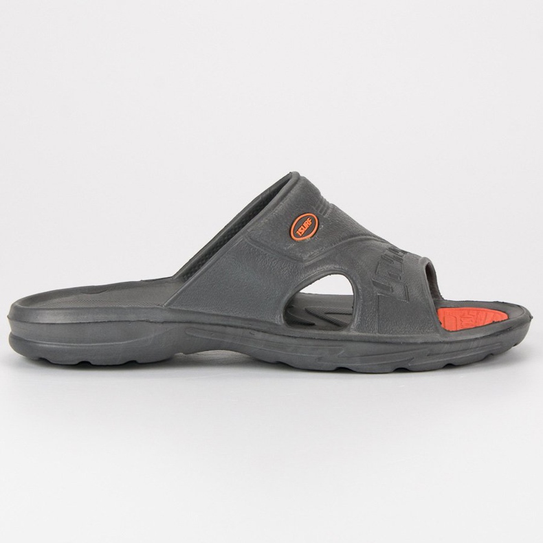 Chinelos de borracha cinza