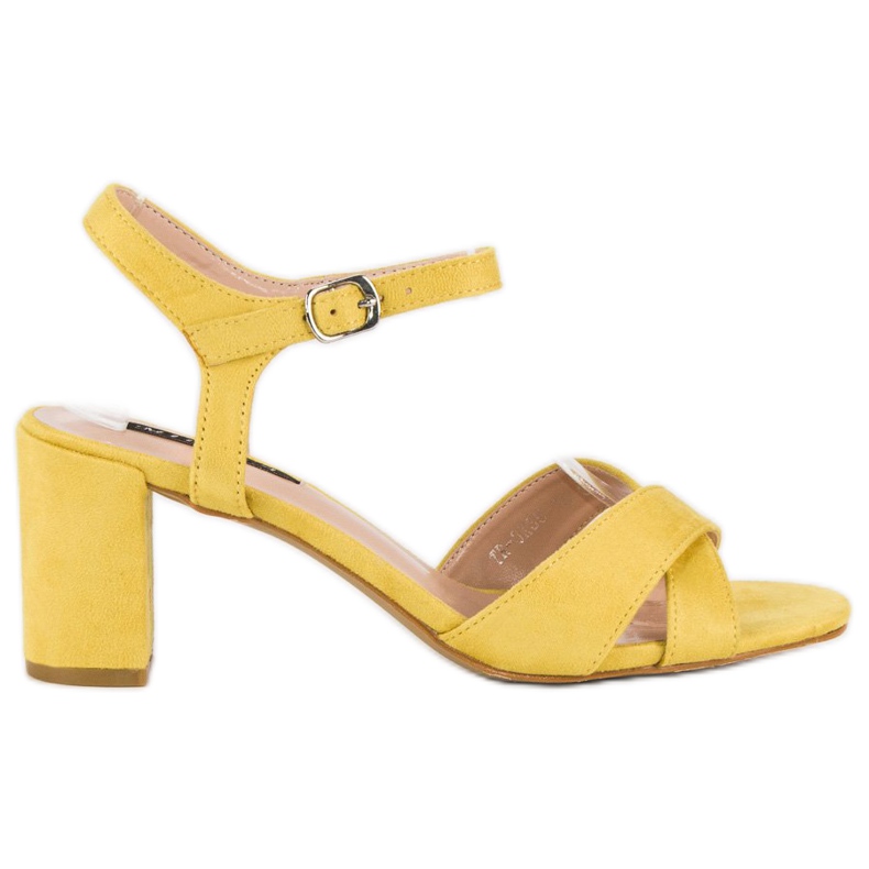 Milaya Sandálias amarelas no poste amarelo