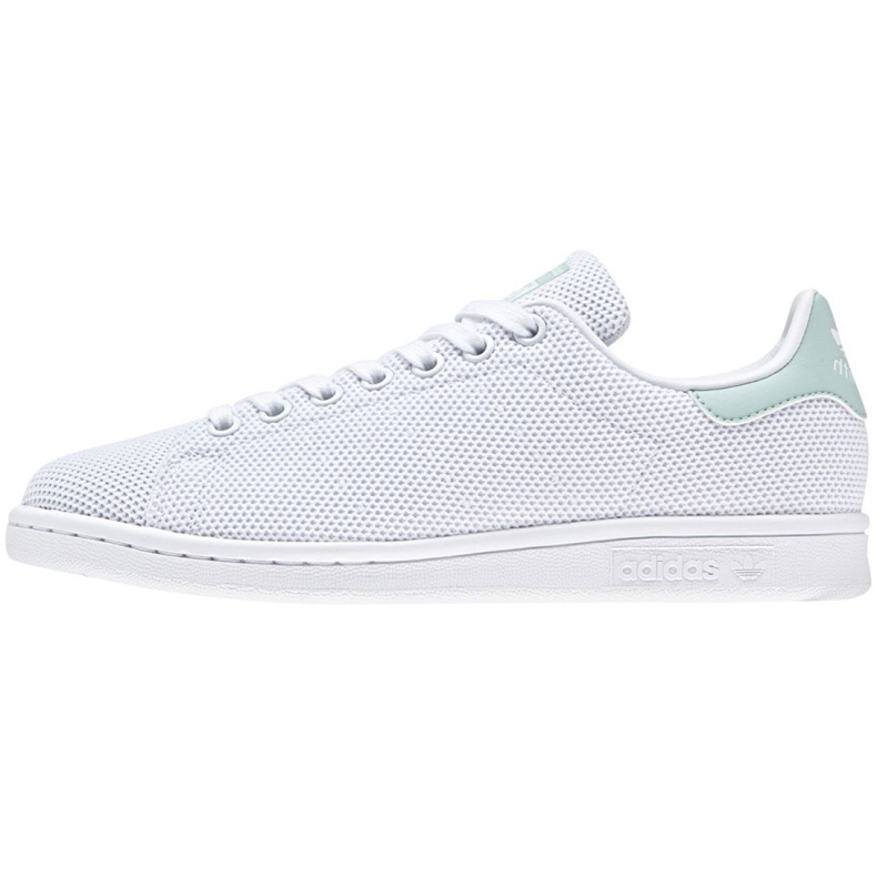 Tênis Adidas Originals Stan Smith em CQ2822 branco