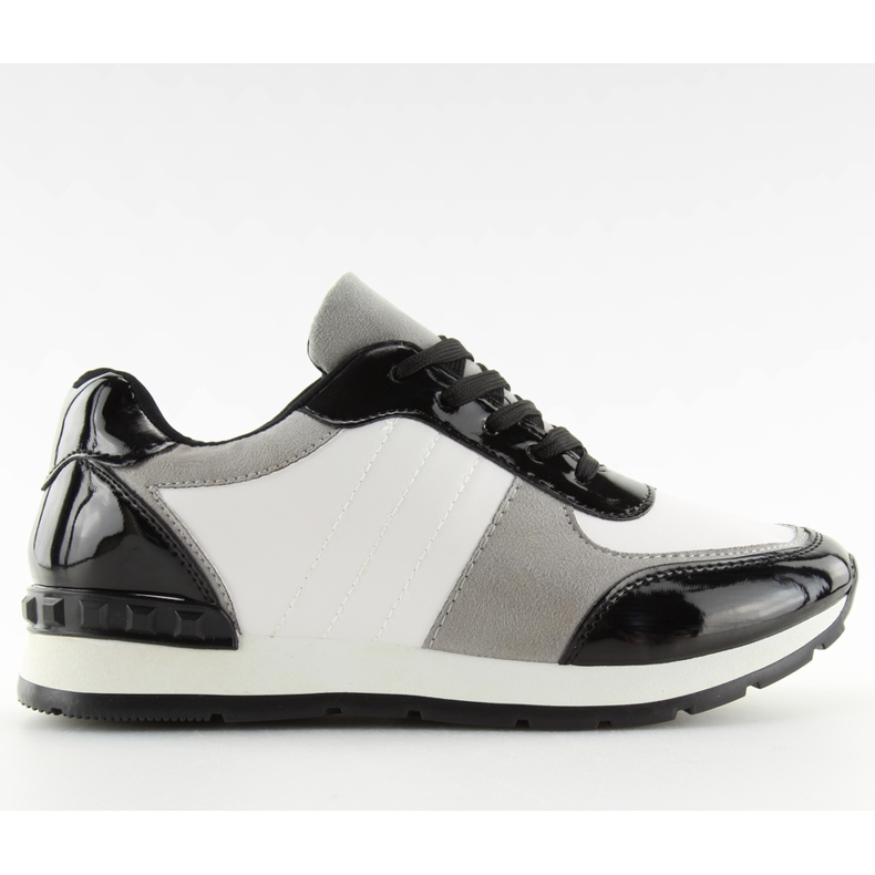 Calçados esportivos femininos preto e branco G-84 preto