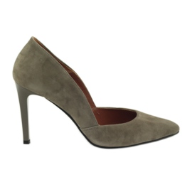 Bombas de salto alto Neścior 092 castanho