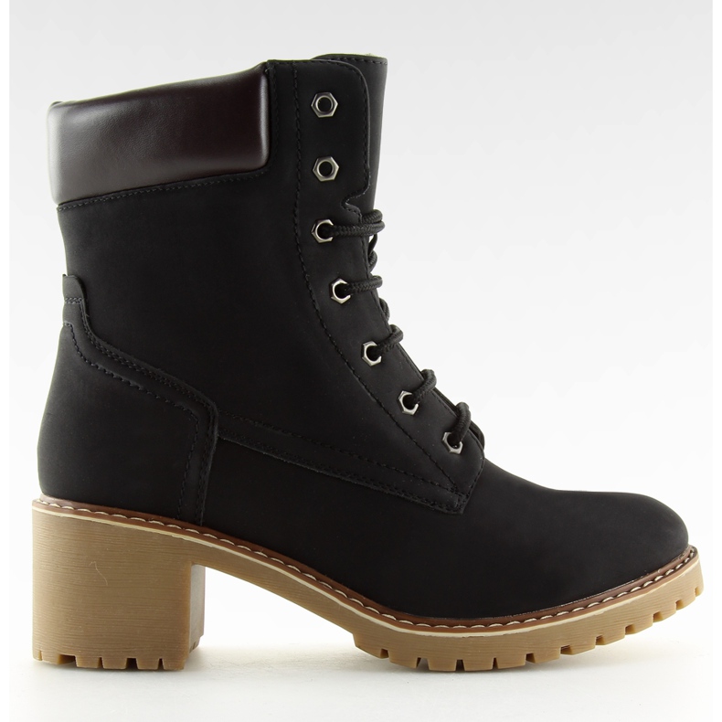 Botas pretas de madeira com salto 7-9028 preto Botas pretas de madeira com salto 7-9028 preto