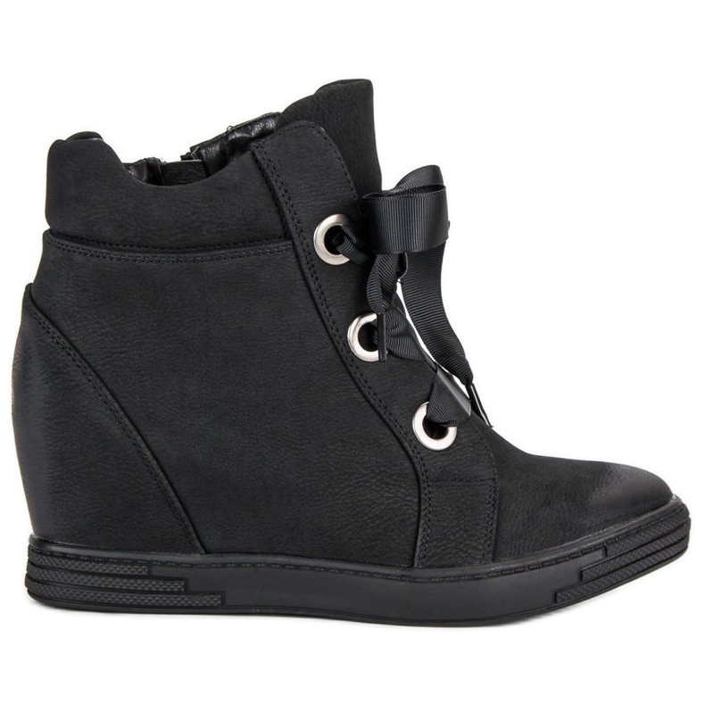 Tênis preto vinceza