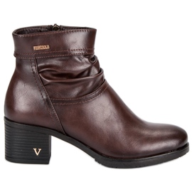 Botas femininas VINCEZA marrons marrom