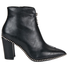 Botas pretas elegantes preto