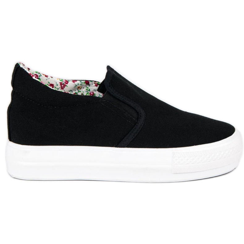 J. Star Tênis Pretos em Cunha