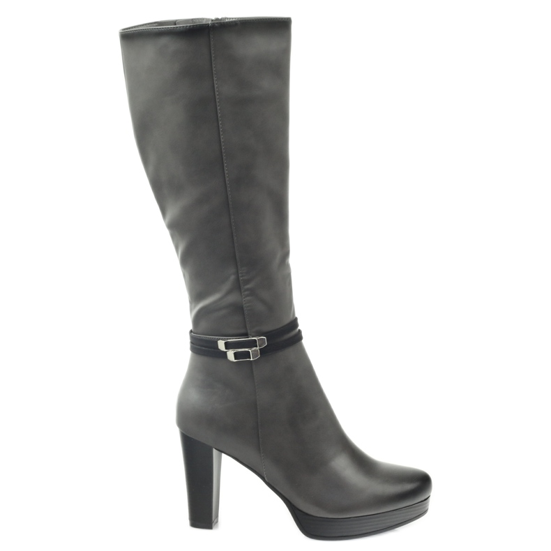 M.Daszyński Botas no posto Daszyński AM61 preto cinza