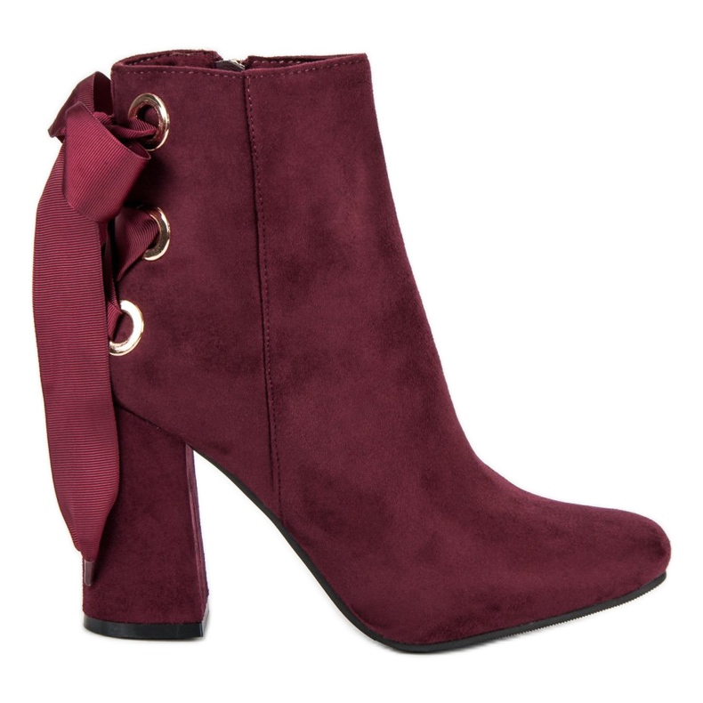 Ideal Shoes Botas sexy na postagem vermelho