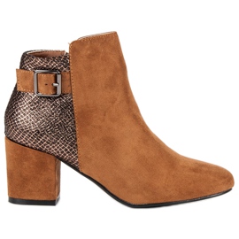 Nio Nio Botas elegantes no poste marrom