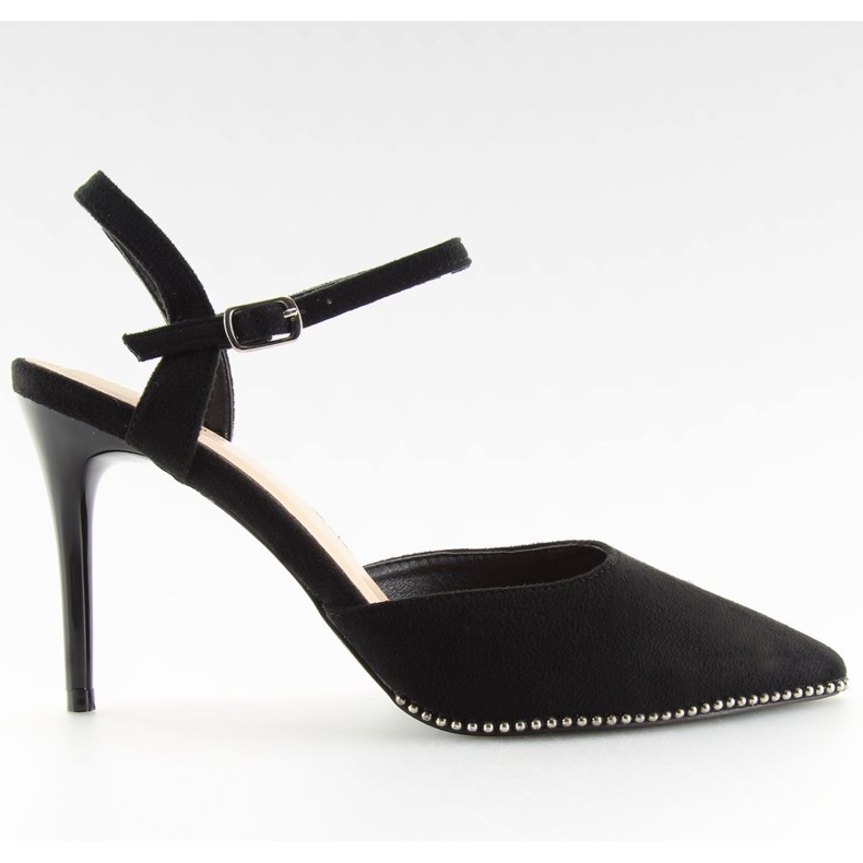 Sandálias em um salto preto J1126-1 Preto