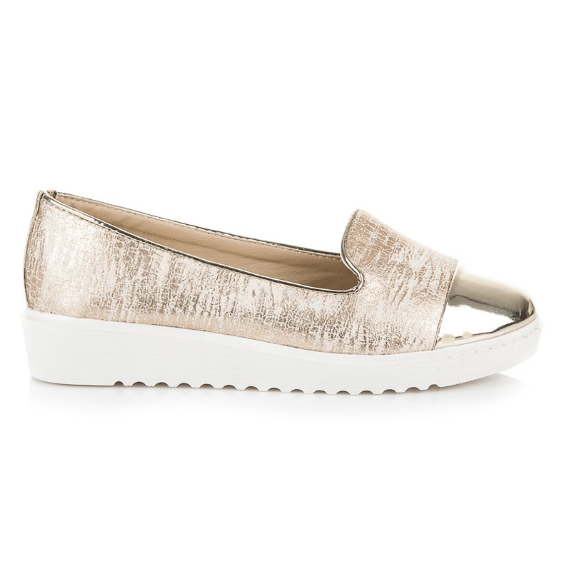 Nio Nio Senhores de ouro na plataforma dourado