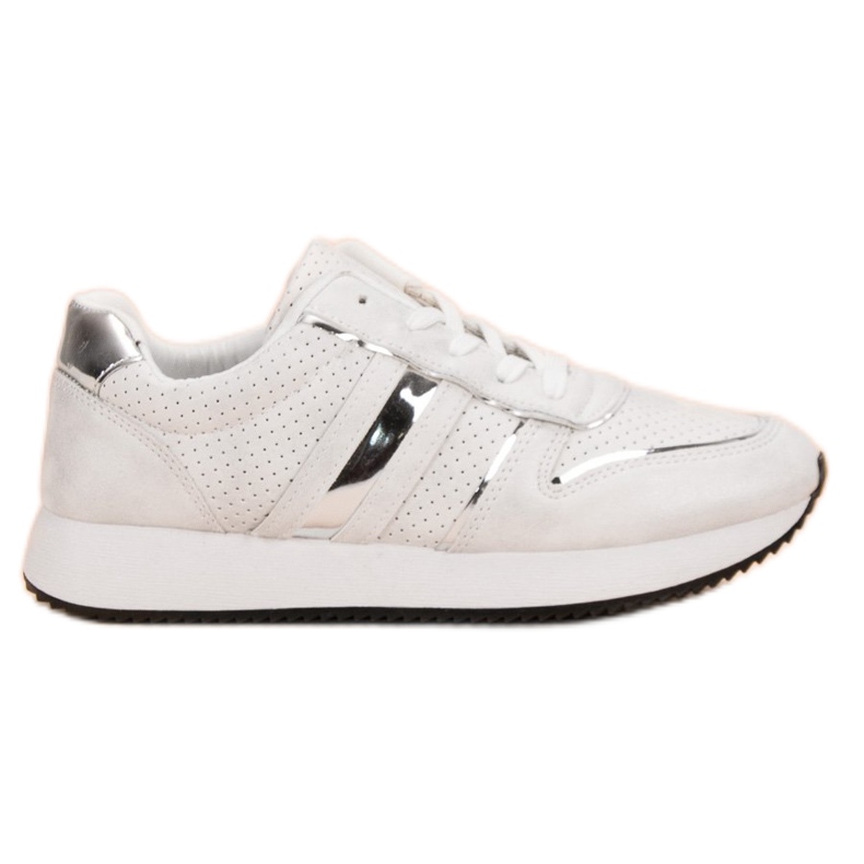 Tênis brancos confortáveis