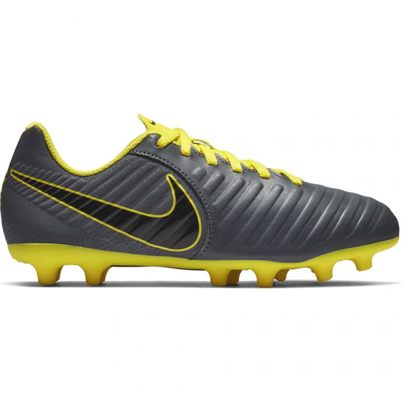 Chuteiras Nike Tiempo Legend 7 Club Mg Jr AO2300-070 preto cinza