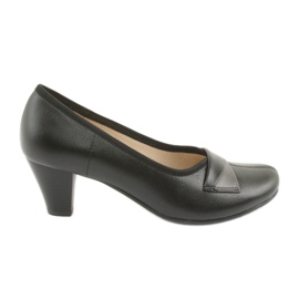 Bombas de couro feminino de Gregors 570 preto