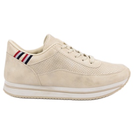 Calçados esportivos confortáveis marrom