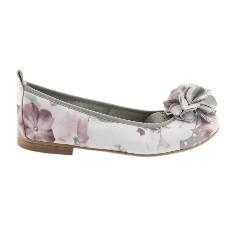 Ballerinas femininas de Gianmarko com flores 92/82 branco