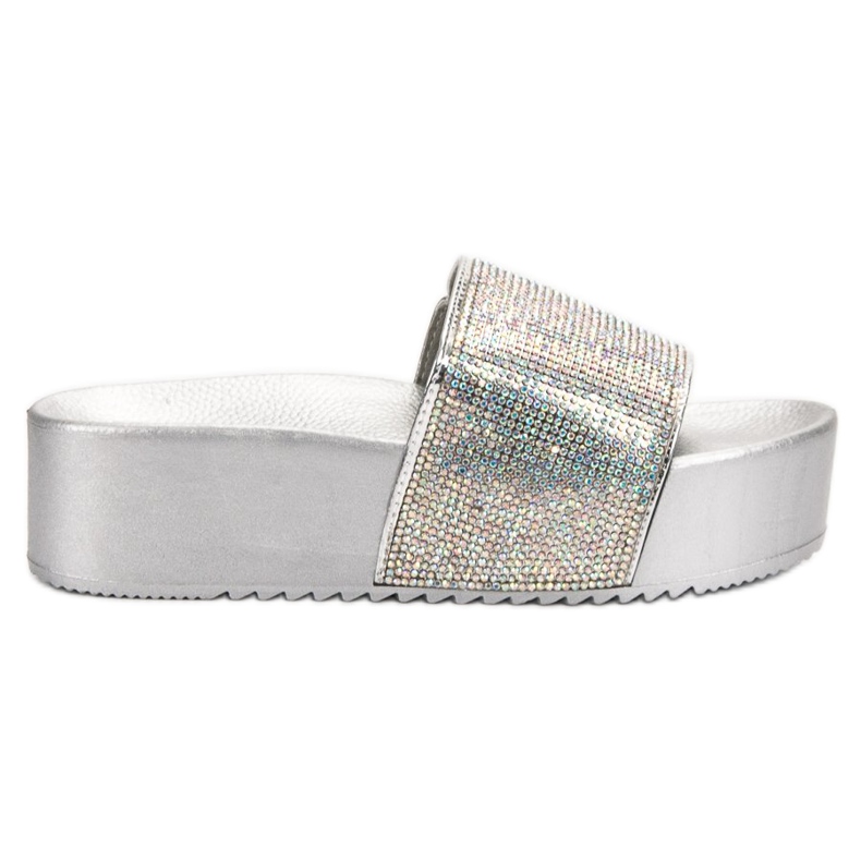 Marquiz Chinelos elegantes na plataforma cinza