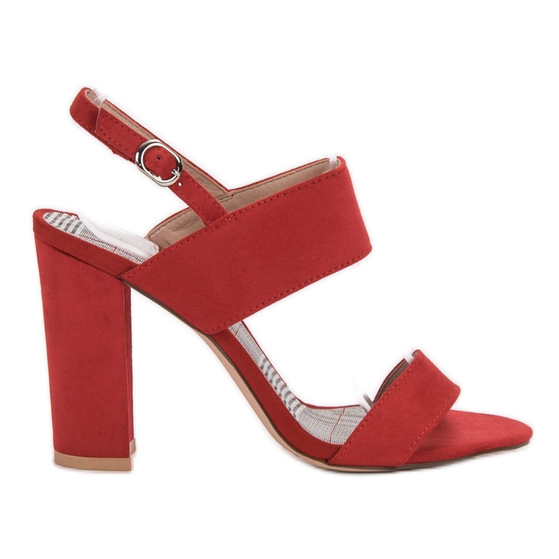 SHELOVET Sandálias vermelhas em um bar vermelho