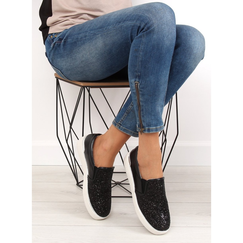 Elegante slipony elegante 788-26 preto II-GAT