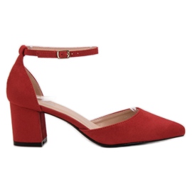 Small Swan Bombas presas com fivela vermelho Small Swan Bombas presas com fivela vermelho
