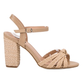 Sandálias trançadas VICES castanho