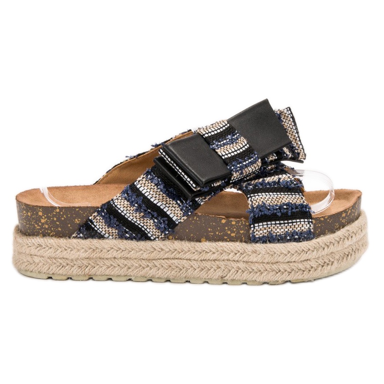 Vices Chinelos têxteis na plataforma preto