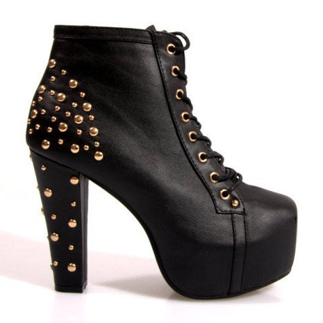 Botas Sólidos em Saltos K771 Preto