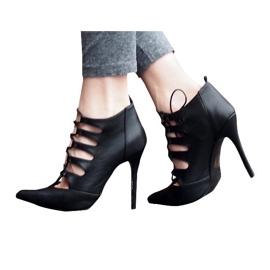 Sandálias altas ricamente decoradas 11033-1 pretas preto